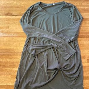 Longer length detailed tshirt